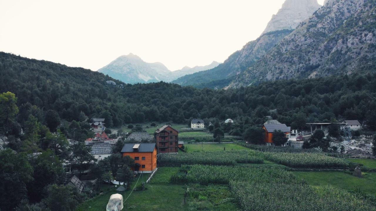 Guesthouse Mehmeti Valbone Eksteriør bilde